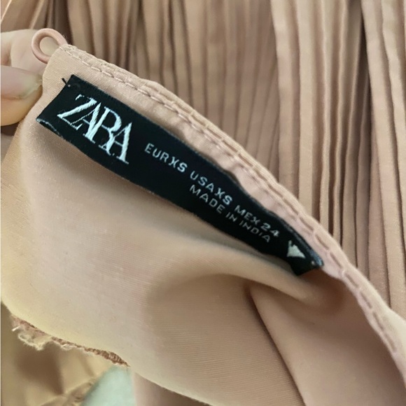 Zara Pink Ruffle Tank Top - Picture 8 of 8